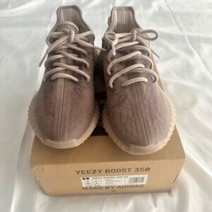 NWOT GW2871 adidas Yeezy Boost 350 V2 Mono Mist Purple Grey Beige Brown Ash Gray